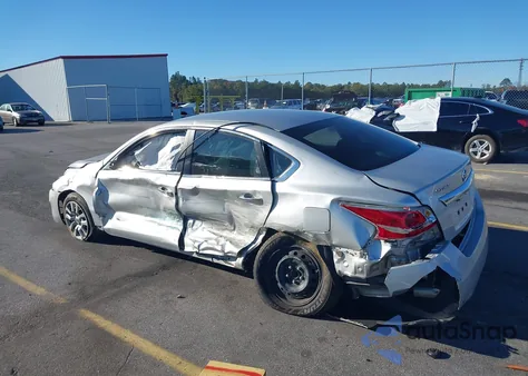 2015 Nissan Altima 2.5 S from USA, damaged, VIN 1N4AL3AP7FN375183